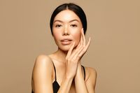 крем против акне - 10696 оферти