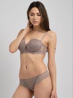 пантофи - 76931 клиенти